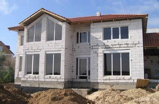Строительство домов из газобетона в Москве под ключ
