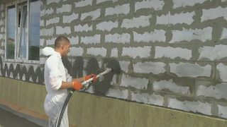 Утепление и отделка фасада дома из газобетона