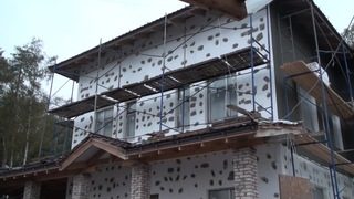 Утепление и отделка фасада дома из газобетона