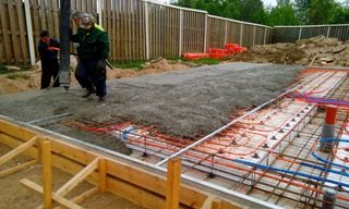 Строительство фундамента УШП - утепленная шведская плита для дома из газобетона в Москве под ключ